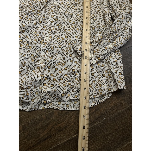 Chico's Women's Button Down Long Sleeve  Golden Key Print All over Size 2 Large - Picture 3 of 4